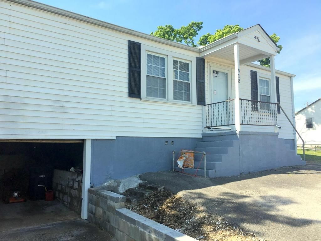 412 Congress Pkwy N, Athens, TN 37303